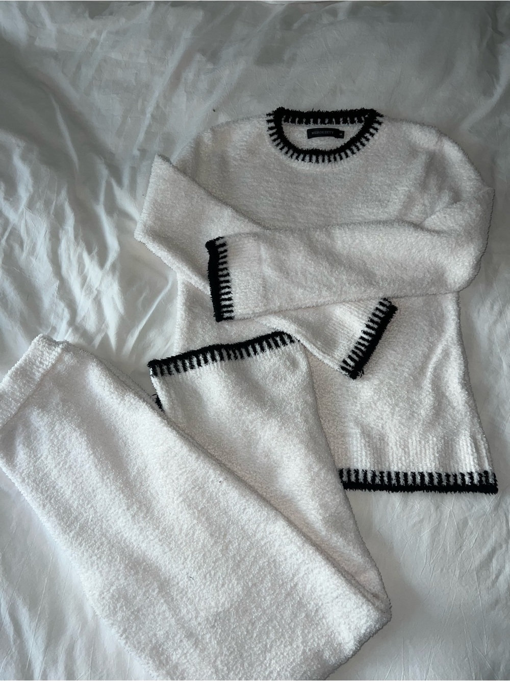 Cozy White Knit Sweater with Black Trim - Women's